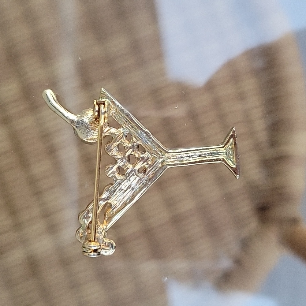 Vintage martini cocktail rhinestone pin - Picture 3 of 4